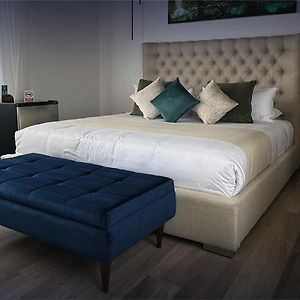 Deluxe Queen Room Two Queen Beds